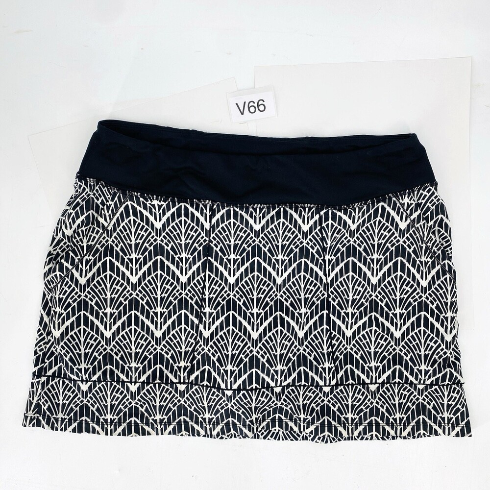 Title Nine Black and White Print Activewear Skort Size Large Stretch Pockets